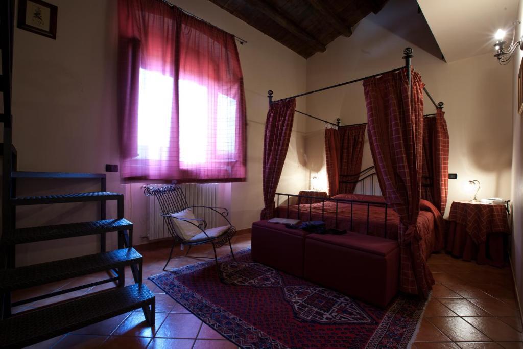 Il Vecchio Frantoio Scillato (Sicily) Room photo