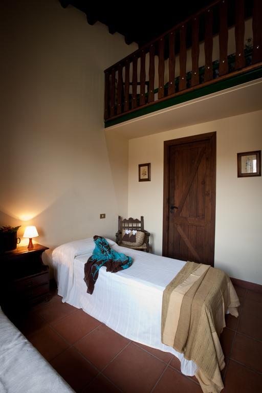Il Vecchio Frantoio Scillato (Sicily) Room photo