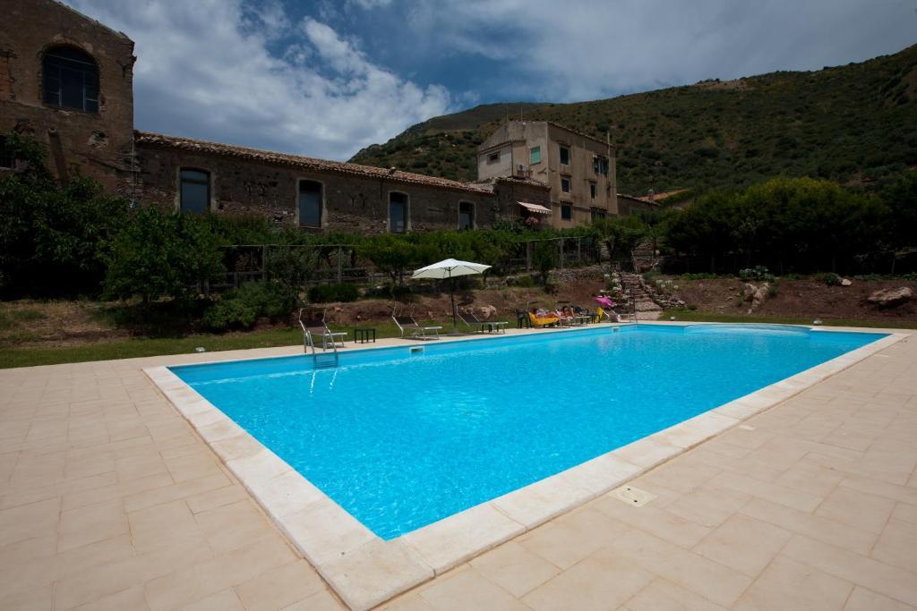 Il Vecchio Frantoio Scillato (Sicily) Exterior photo