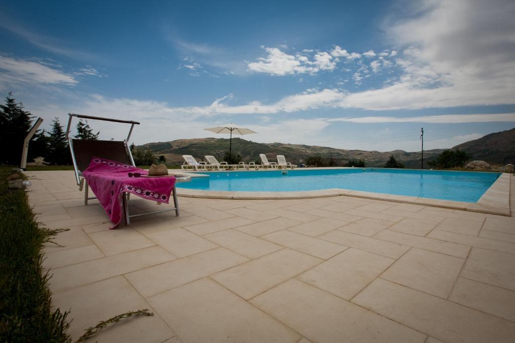 Il Vecchio Frantoio Scillato (Sicily) Exterior photo