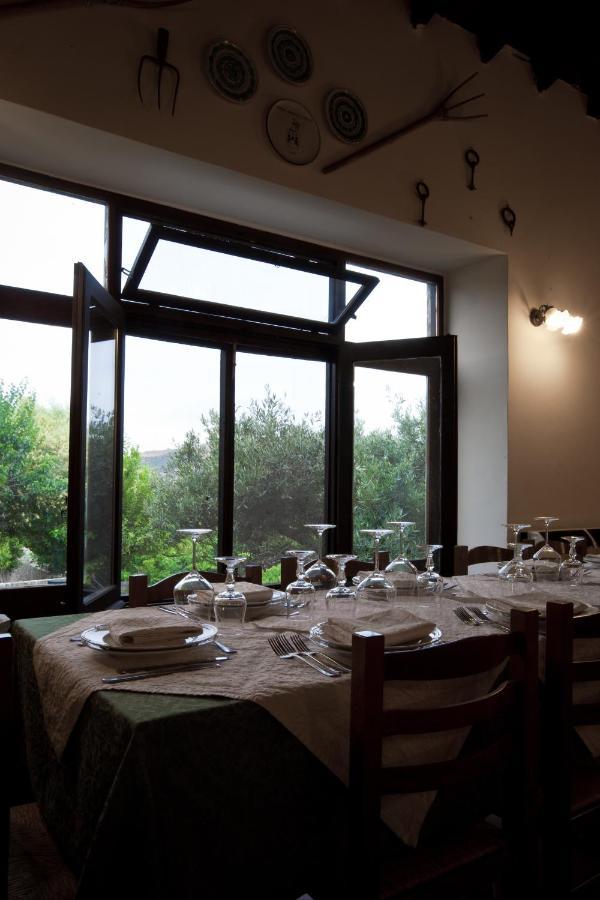Il Vecchio Frantoio Scillato (Sicily) Exterior photo